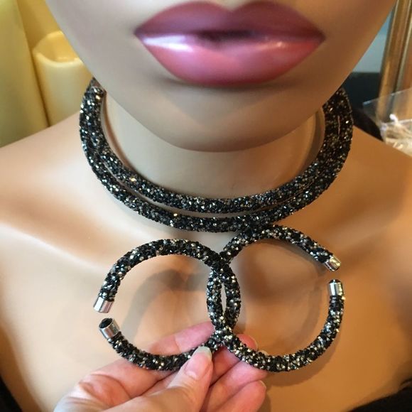 BLACK ICICLE Necklace with 2 Bracelets! - Picture 7 of 9